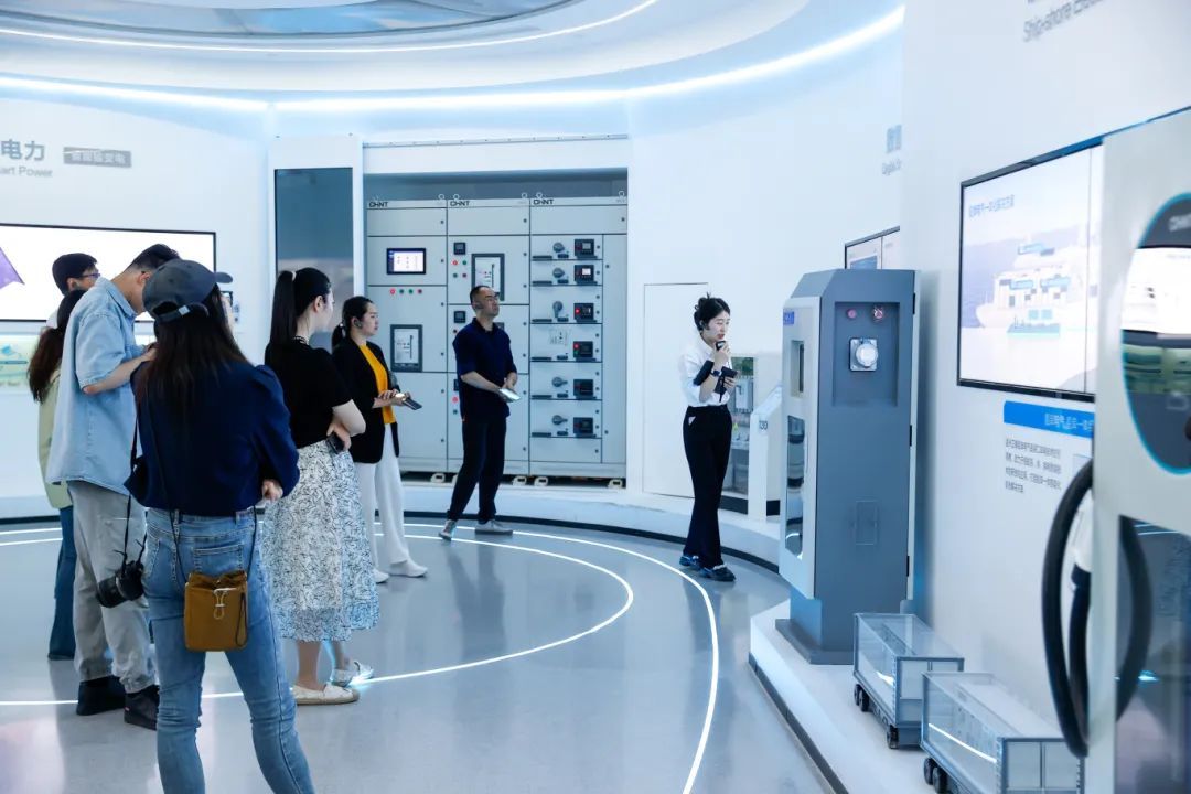 【众智成城】看“5G智慧工厂” 如何助力制造业节本减耗