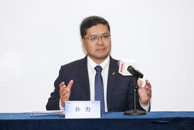 AI赋能下的TCL创新发展之路：从终端到产业的全面变革(图2)