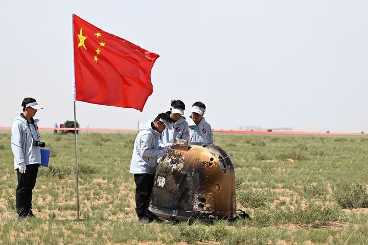 关键时期的关键抉择——以习近平同志为核心的党中央驾驭中国经济航船破浪前行(图6)