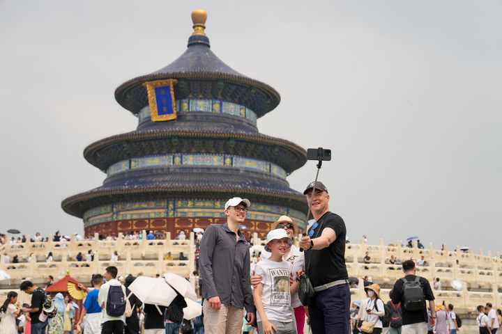 关键时期的关键抉择——以习近平同志为核心的党中央驾驭中国经济航船破浪前行(图18)