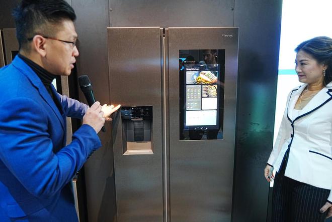 海信大屏冰箱780闪耀CES2025引领智能家居新潮流(图5)