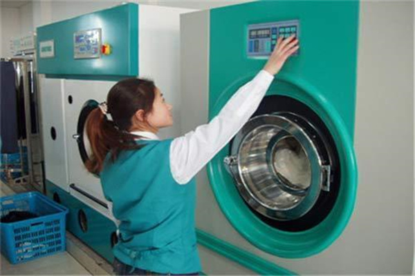环保型干洗机批发市场(图1)