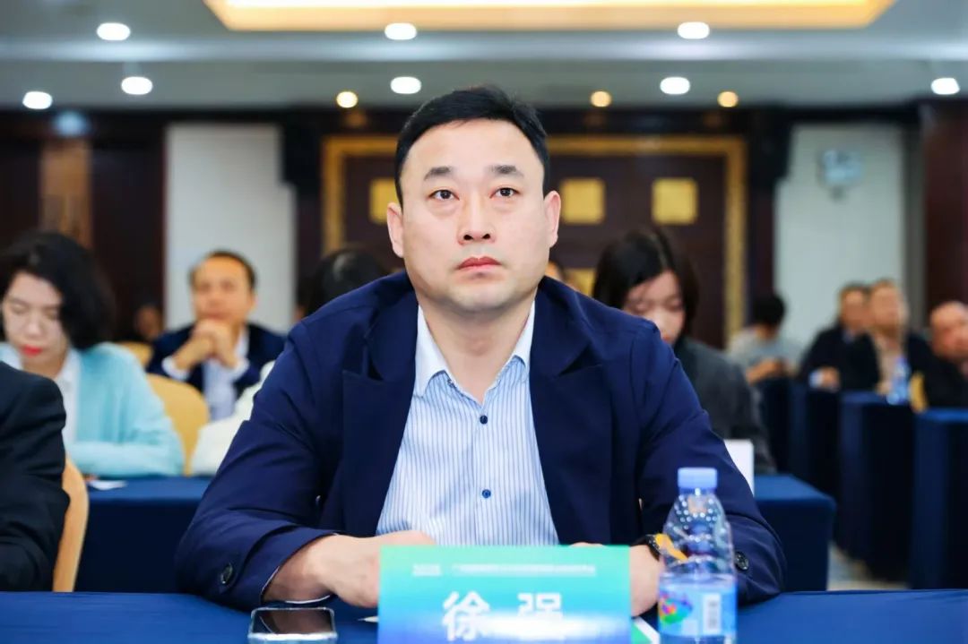 “智慧协同 新质增效”广州环卫行业协会主办的2025广州国际智慧环卫与清洁设备展览会全面启动！(图2)