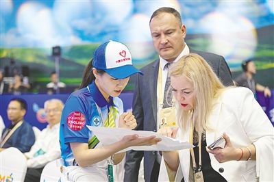 国际范儿：联接世界 共创未来