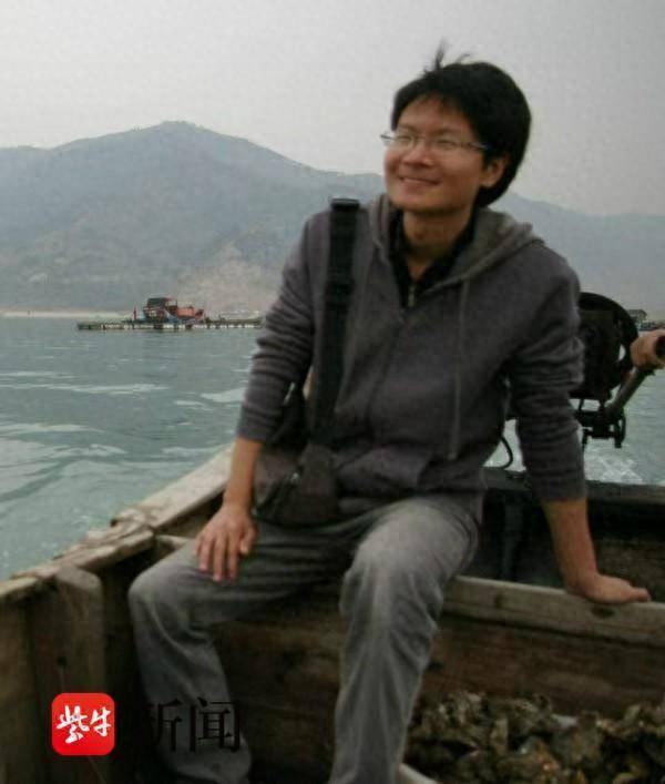 紫牛头条十年前收到一瓶水的善意十年后成为律师的他免费帮对方打赢官司