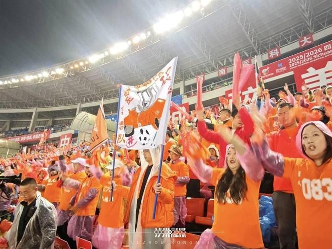 雨中激战！“川超”泸州队主场2：0力克资阳队