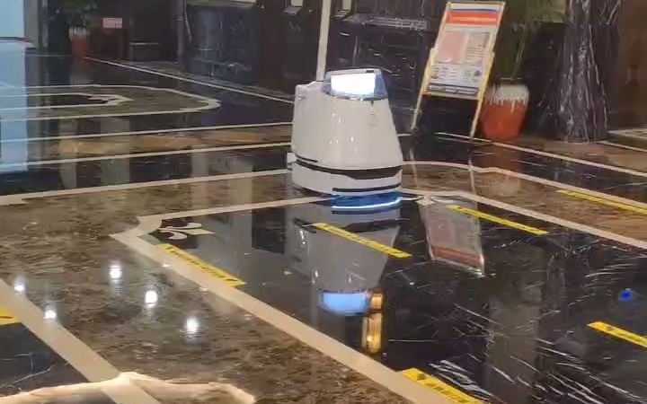 MOVA Z60 Pro扫地机器人荣获2025五星奖年度编辑推荐奖