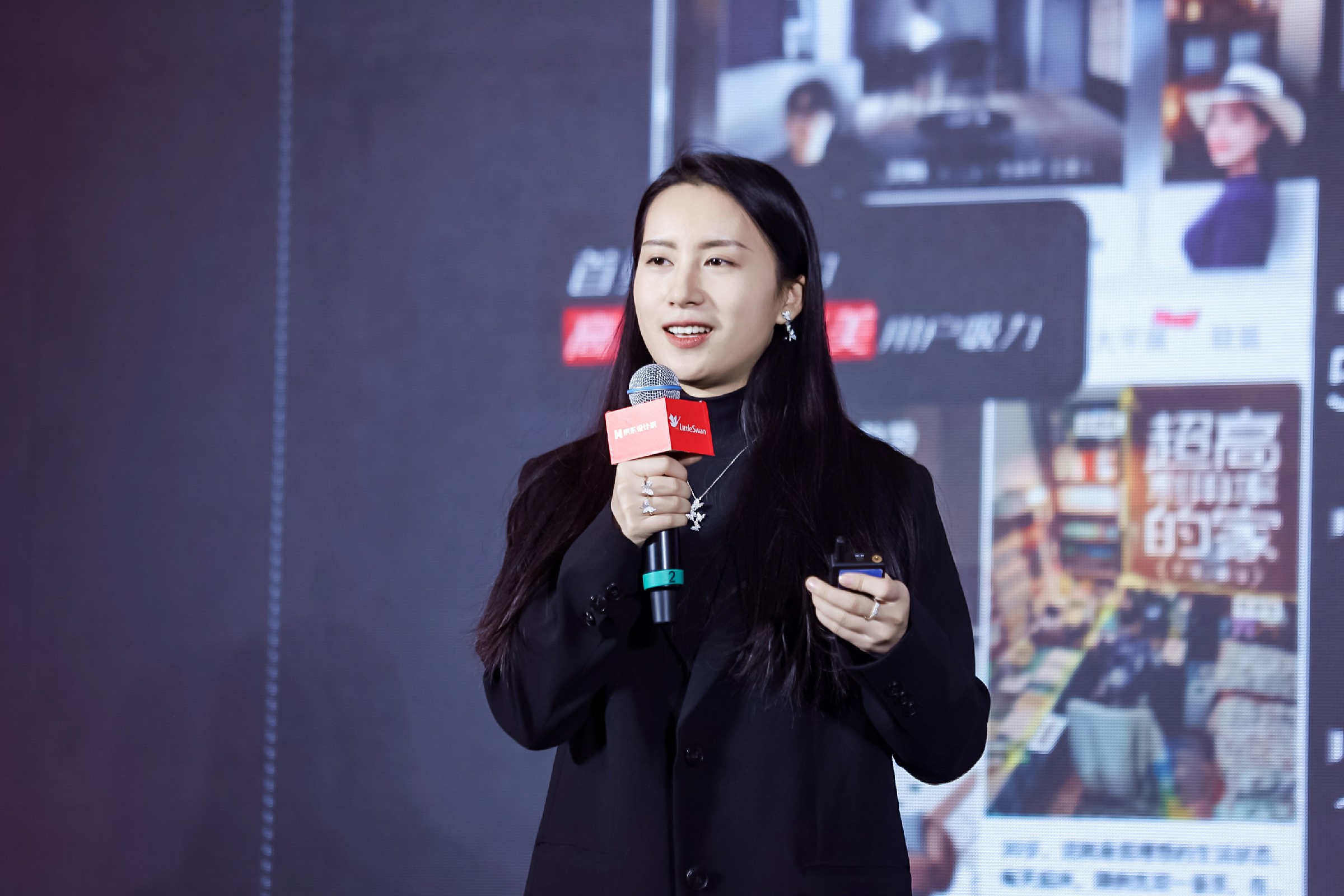 荣耀加冕洗涤新生智享家·2024京东设计家年终盛宴暨小天鹅设计师内购会完美落幕(图7)