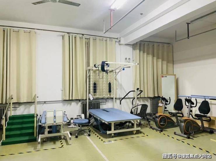老人夜间频繁起夜无人看护：北京市丰台区颐安养老照护中心夜间护理2026年介绍(图2)