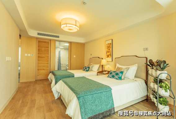 2026年北京大家的家北京友谊城心社区-全周期照护(月费10000-3元)收住失能失智长者与友谊医院一街之隔子女再不用急赶路(图2)